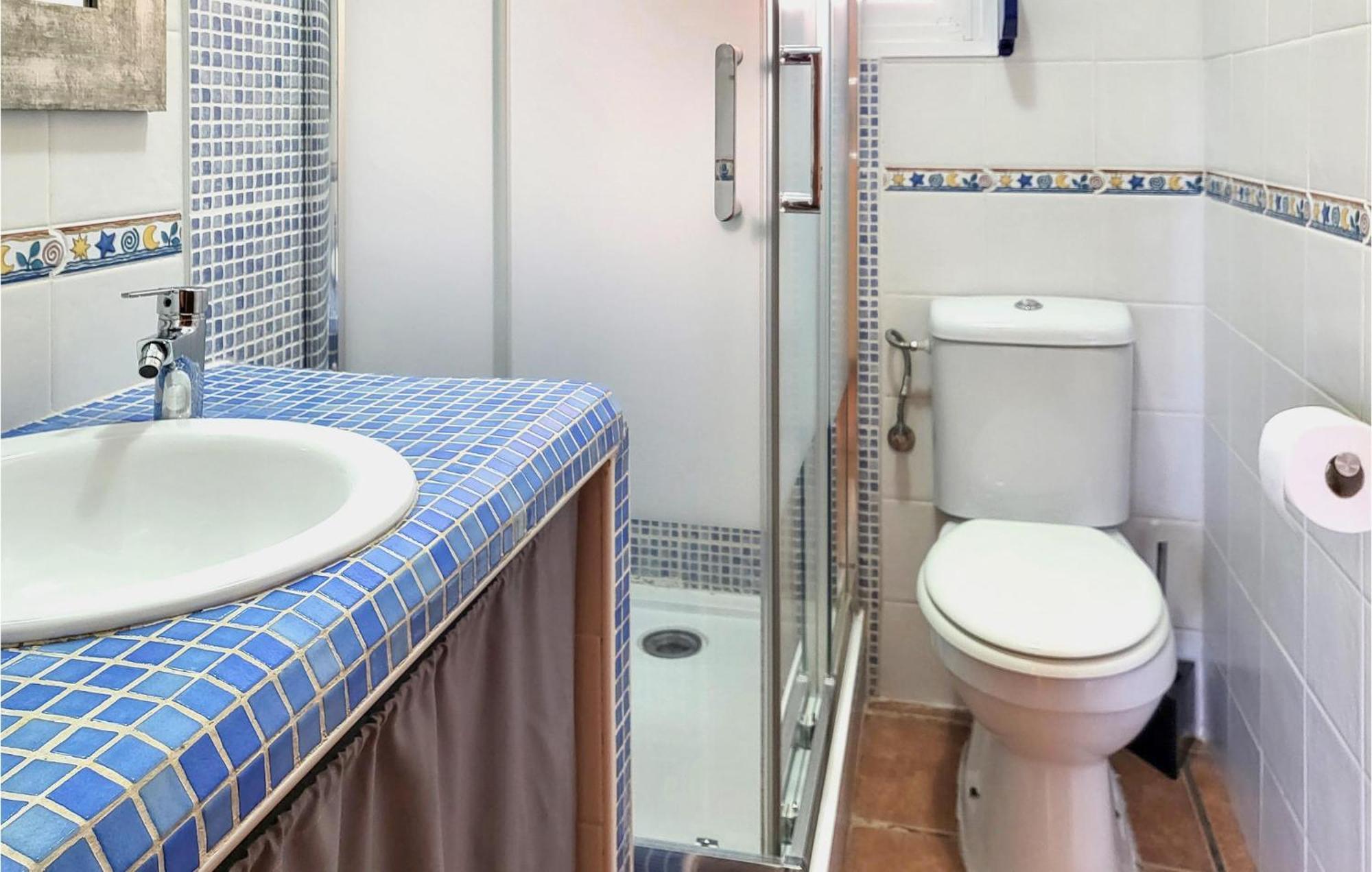 2 Bedroom Cozy Apartment In אל קאמפיו מראה חיצוני תמונה