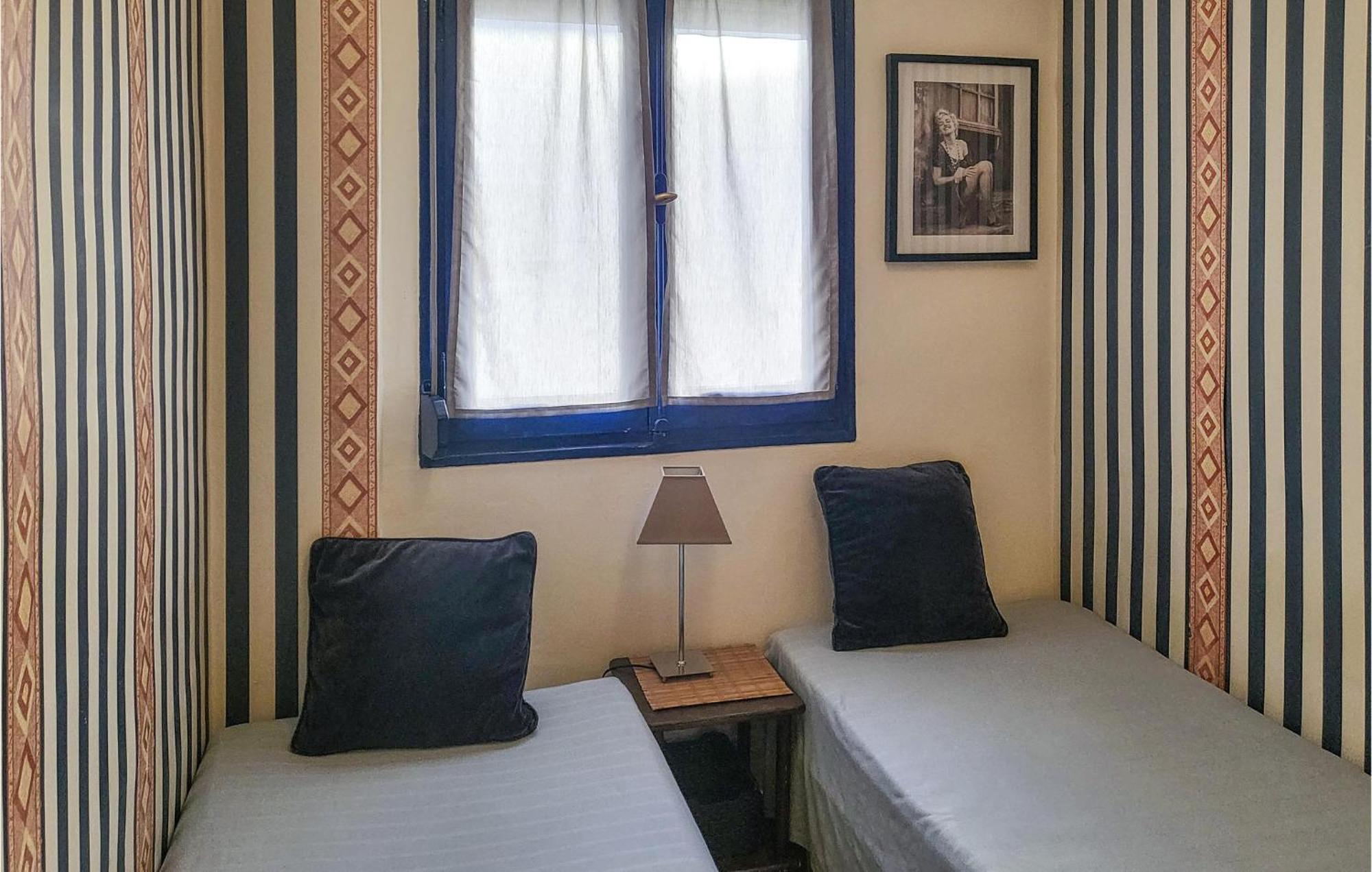 2 Bedroom Cozy Apartment In אל קאמפיו מראה חיצוני תמונה